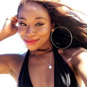 Meet your Posher, Diamond